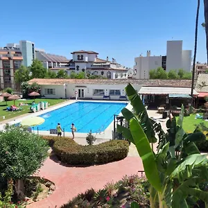 Apartment Carihuela Palace, Torremolinos